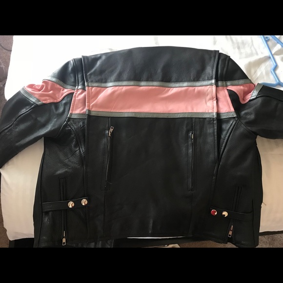 Motorcycle Jacket - Picture 2 of 3